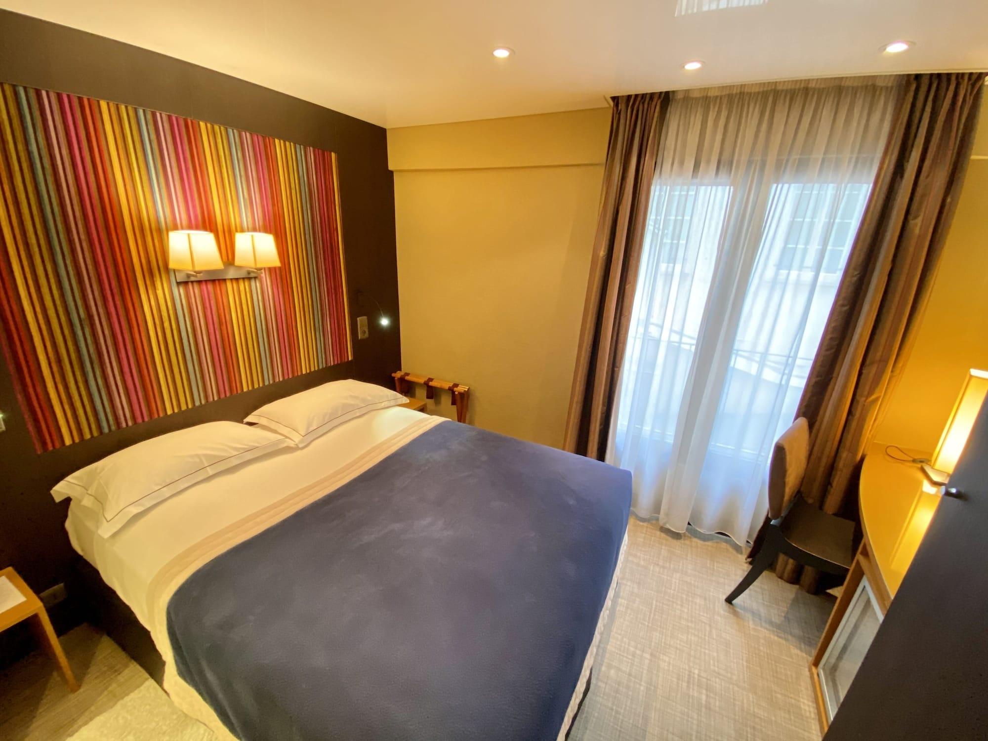 Du Vieux Saule 3* París